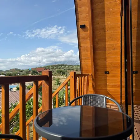 Azalea 1, Cozy Wooden