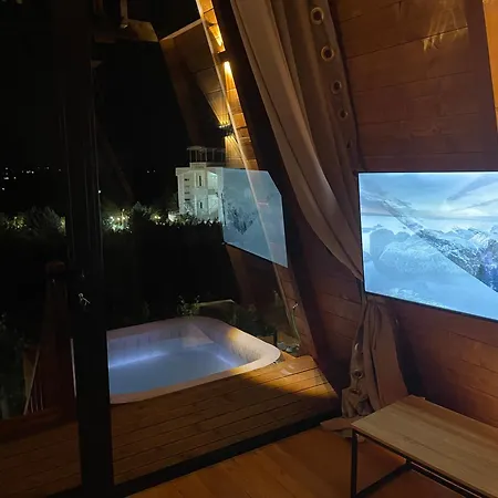 Vila Azalea 1, Cozy Wooden Tirana