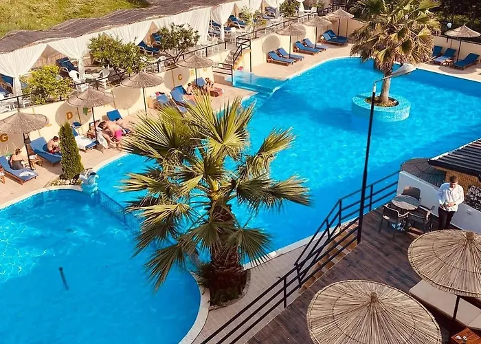 빌라 Azalea 1, Cozy Wooden *